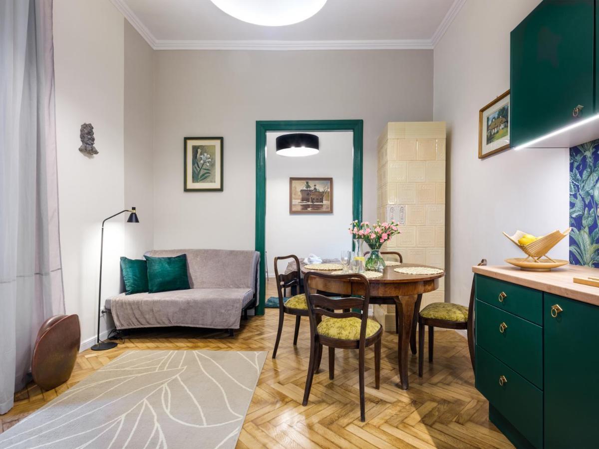 Tyzenhauz Apartments Lobzowska Street Красков Екстериор снимка