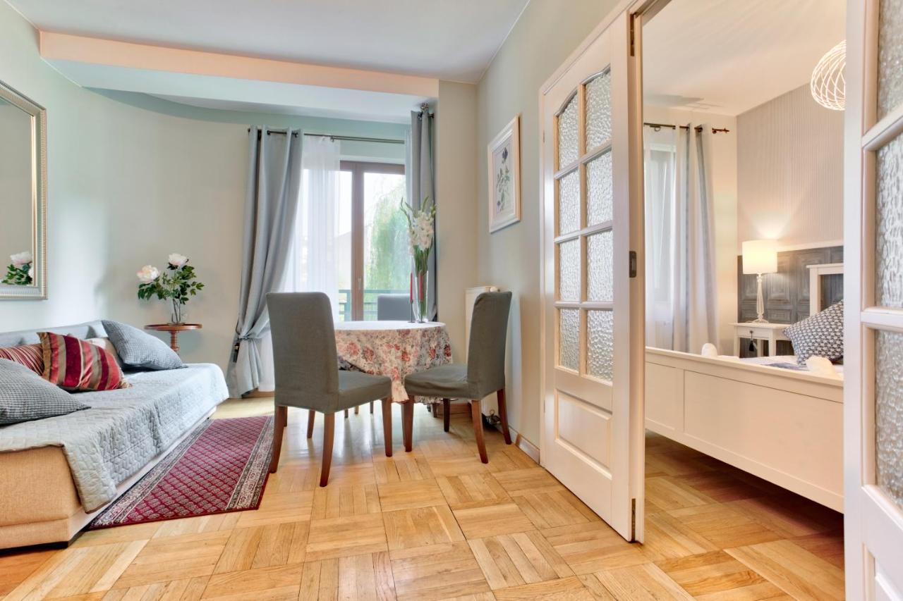 Tyzenhauz Apartments Lobzowska Street Красков Екстериор снимка