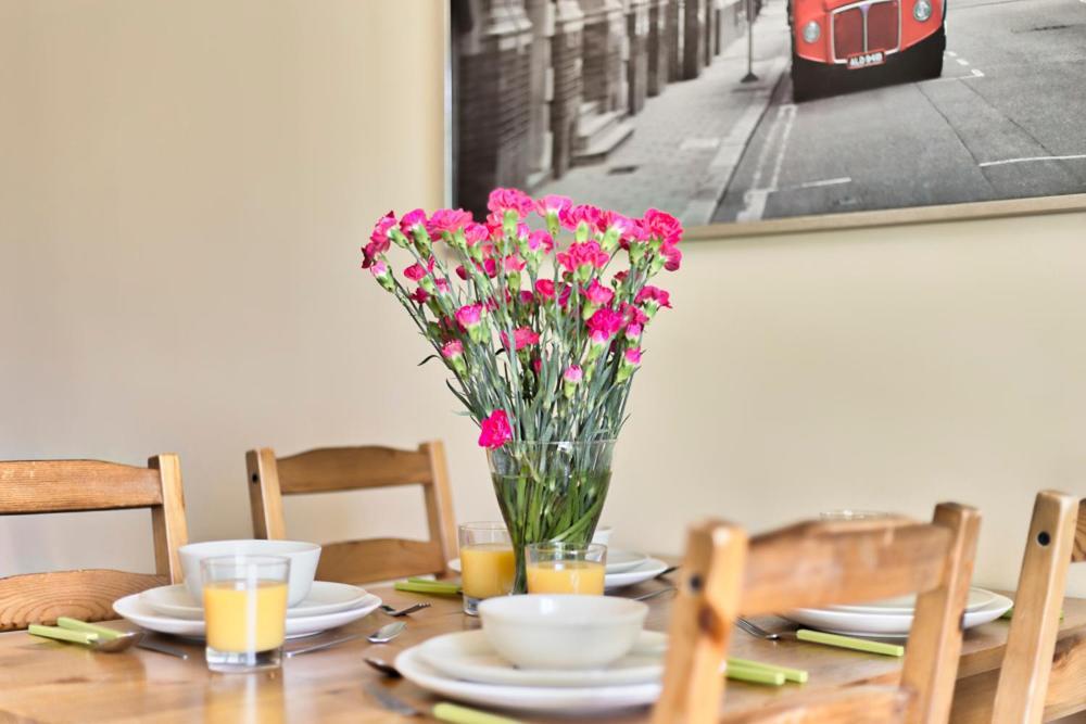 Tyzenhauz Apartments Lobzowska Street Красков Екстериор снимка